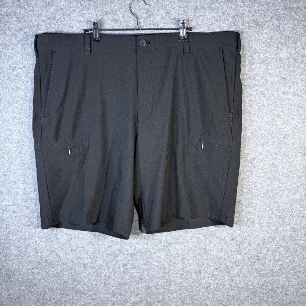 IZOD Golf Shorts Men's 42 Black Flat Front Cargo Pocket Performance Stretch